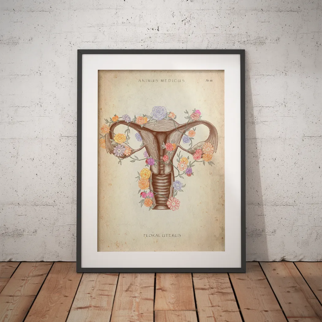 Uterus mit Blumen - Animus Medicus GmbH