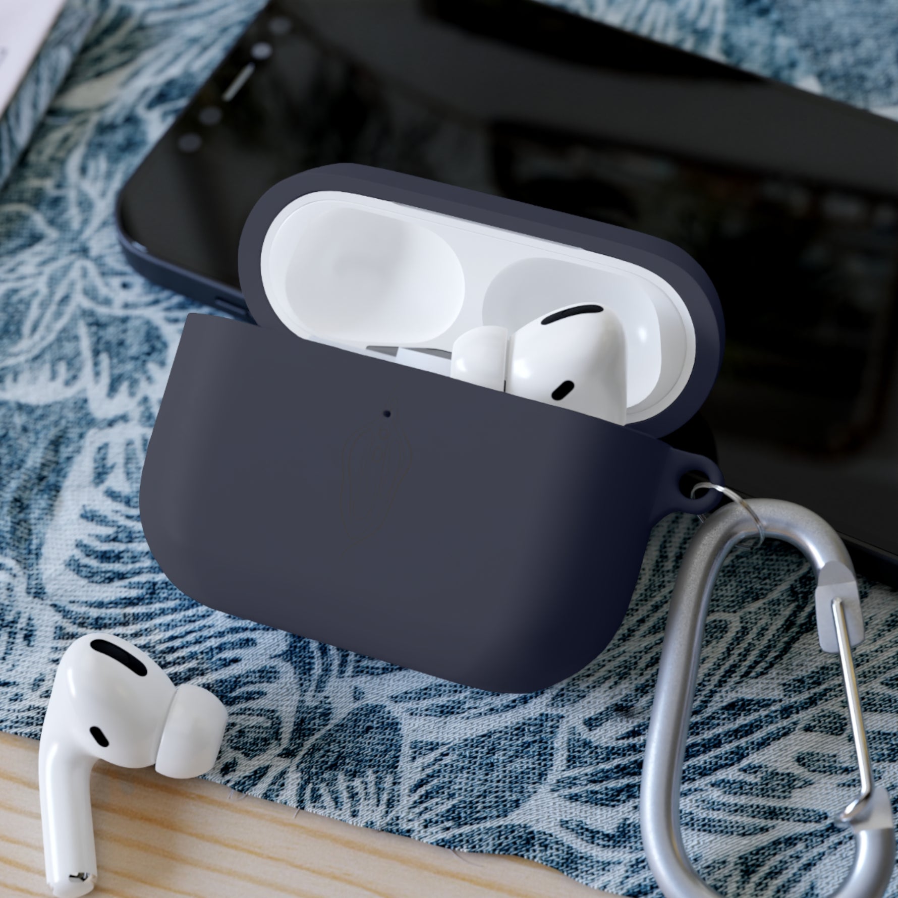 Stylish AirPods Case Cover with Clip - Animus Medicus GmbH